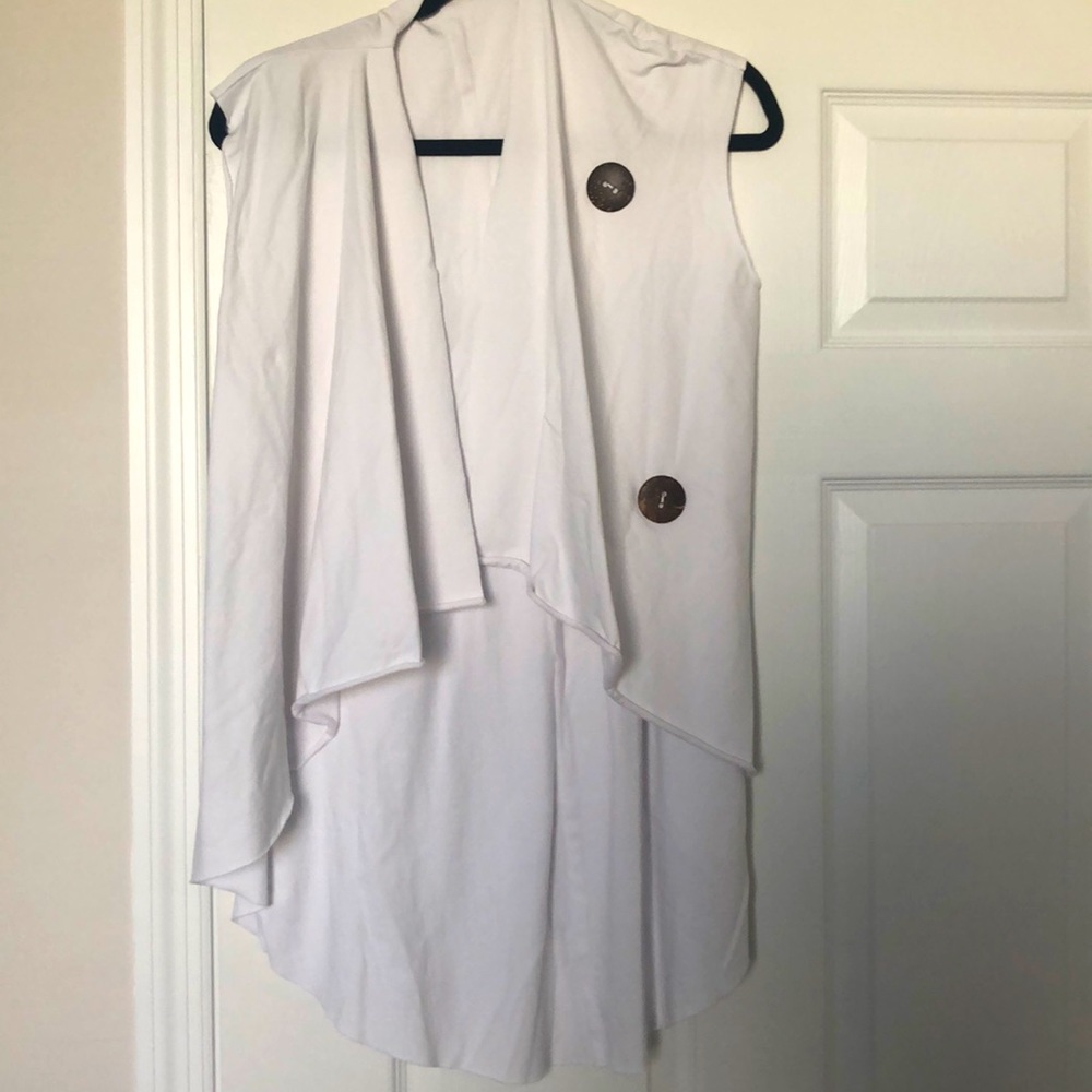 Cute white hi-low vest